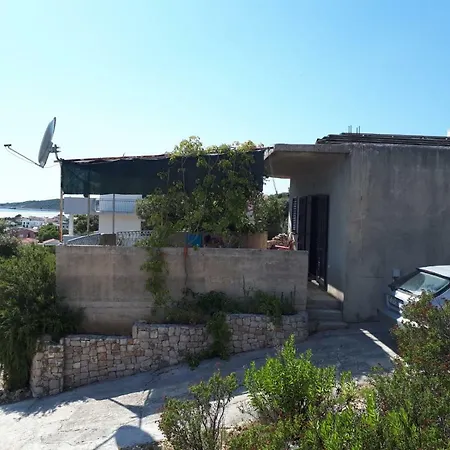 Apartman Lucija