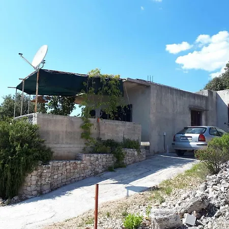 Apartman Lucija Holiday home